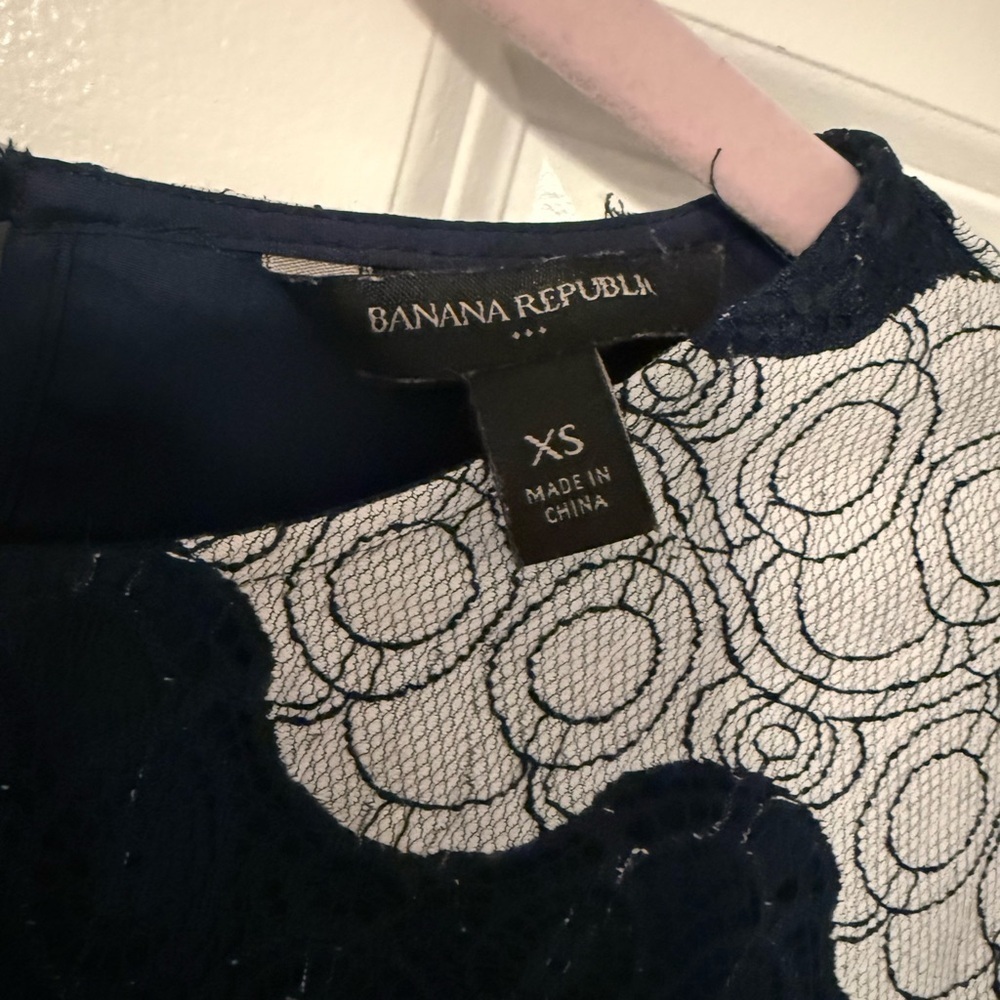 Banana Republic | Navy and White Lace Striped Blouse Top | Size XS - Picture 5 of 7